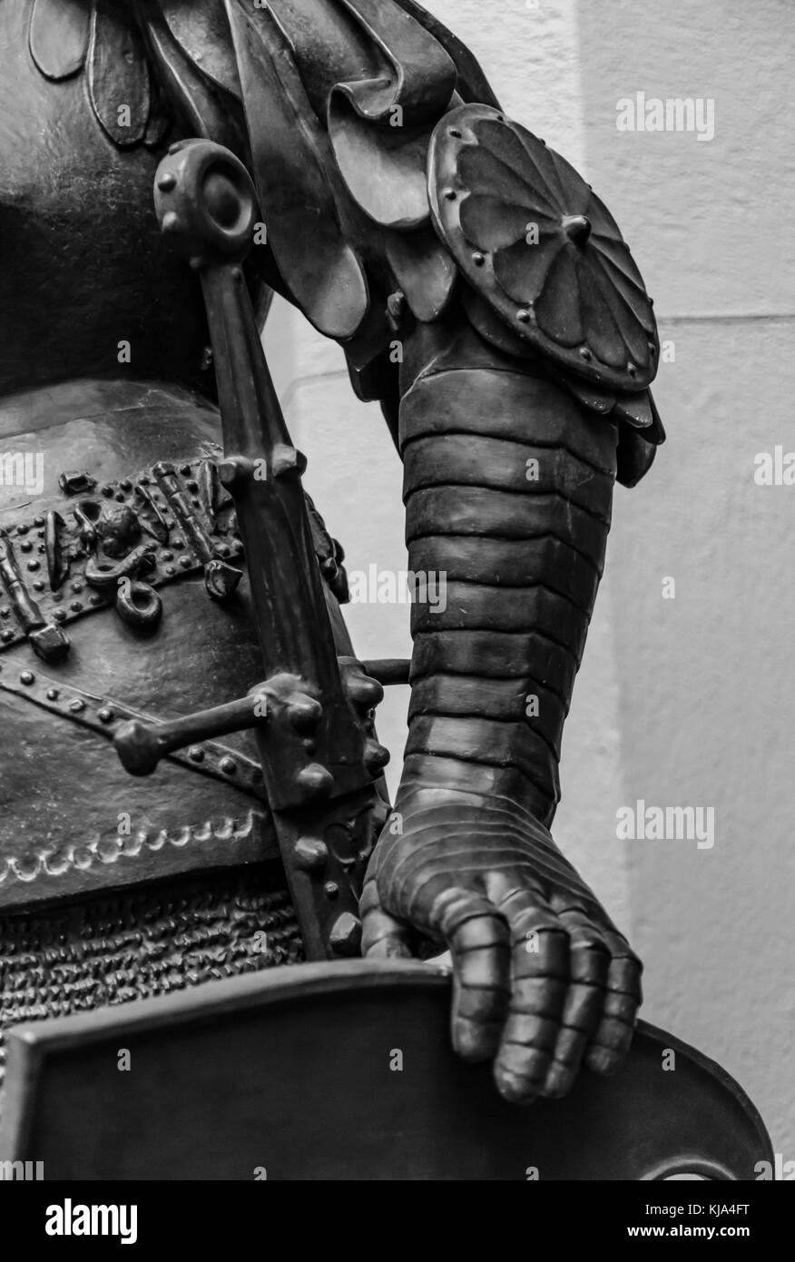 Hand in armour of the medieval knight statue Stock Photo Alamy