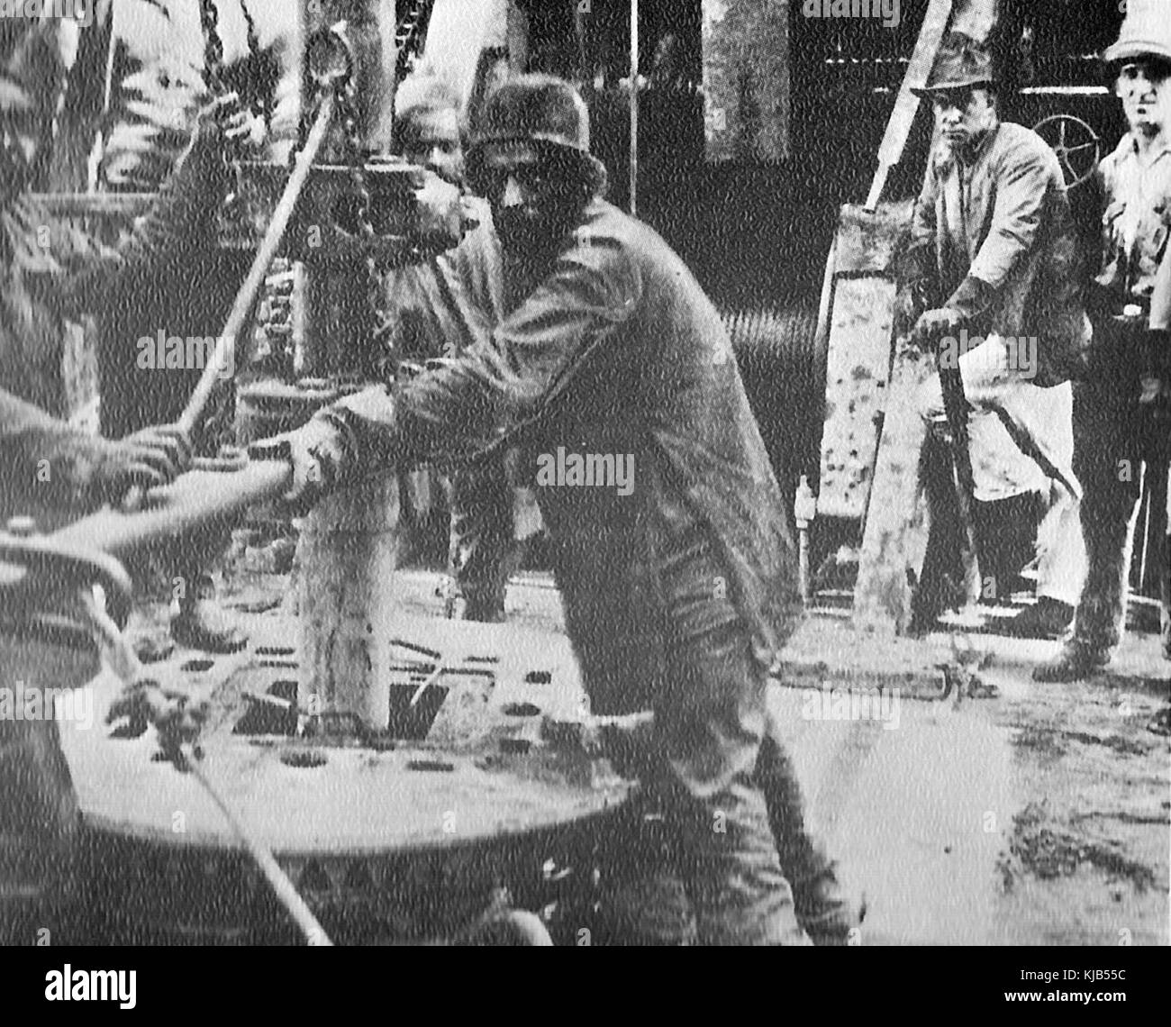 Oil drilling history Black and White Stock Photos & Images - Alamy