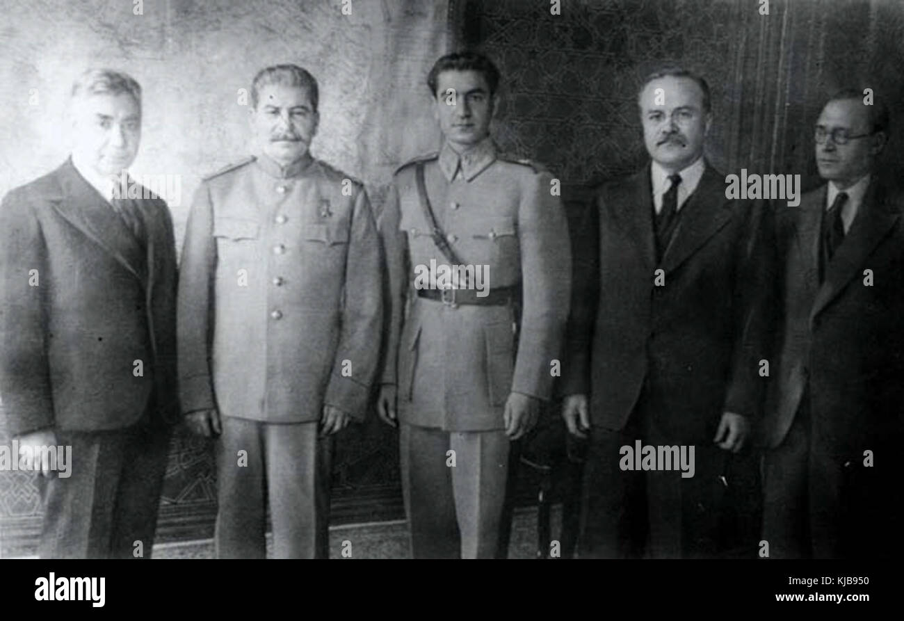 Stalin Ribbentrop Molotov ribbentrop pact hi-res stock photography and images - Alamy
