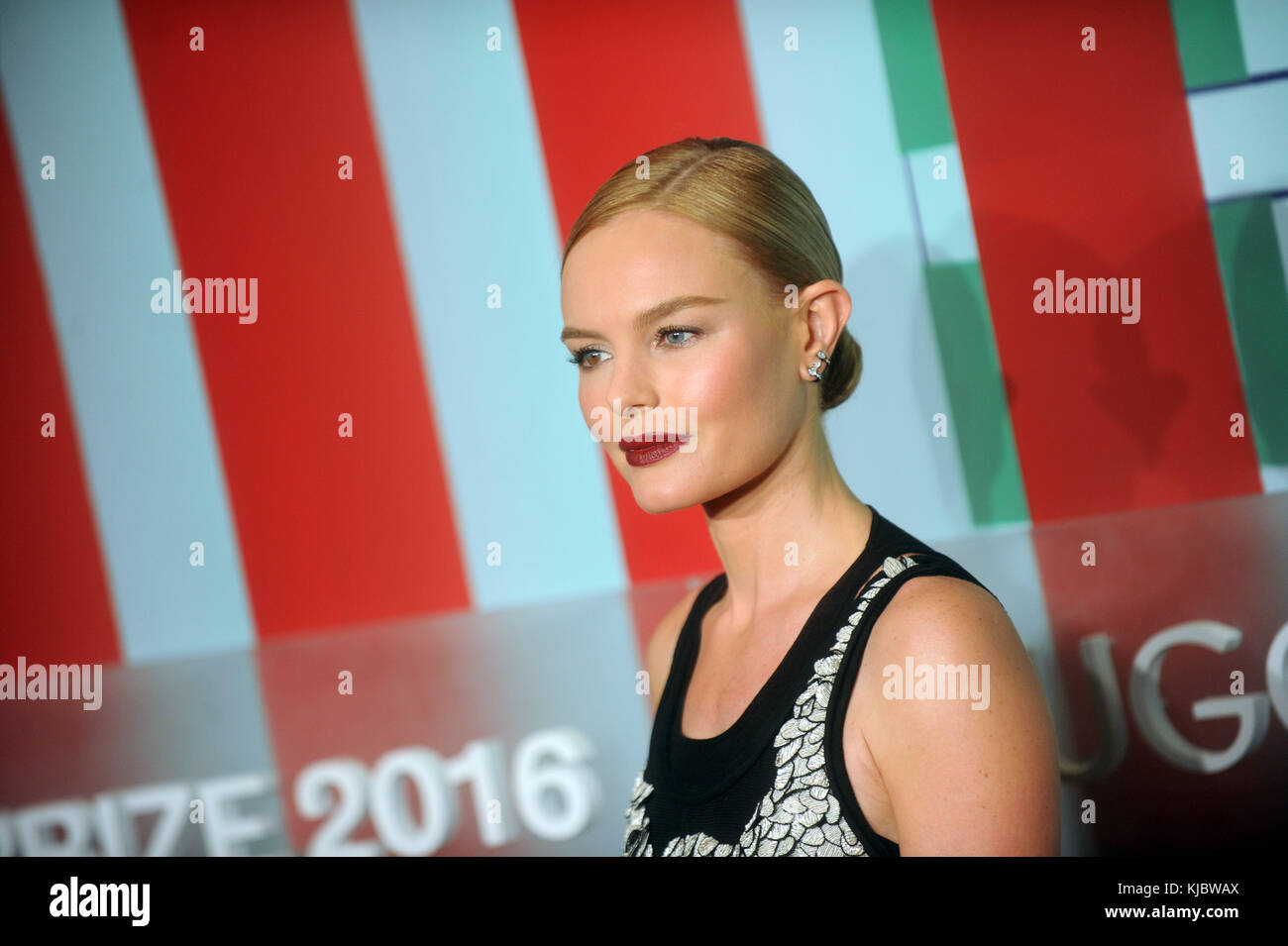 NEW YORK, NY - OCTOBER 20: Kate Bosworth attends the HUGO BOSS Prize 2016  at Solomon R. Guggenheim Museum on October 20, 2016 in New York City  People: Kate Bosworth Stock Photo - Alamy