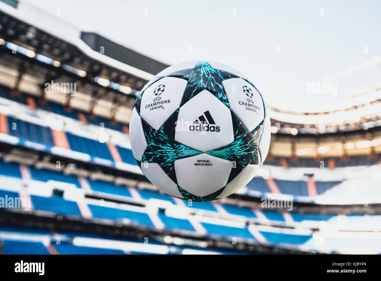 champions league match ball