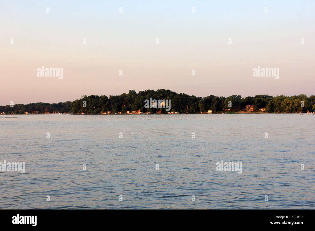 Gfp wisconsin madison houses on waubesa Stock Photo Alamy