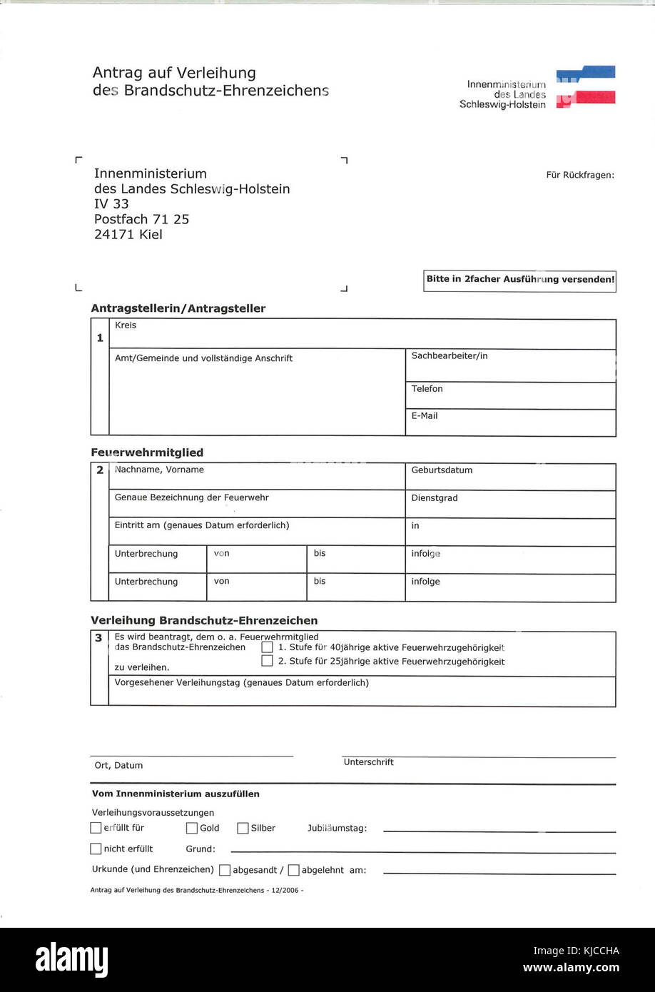 Antrag Brandschutz Ehrenzeichen Schleswig Holstein Stock Photo Alamy