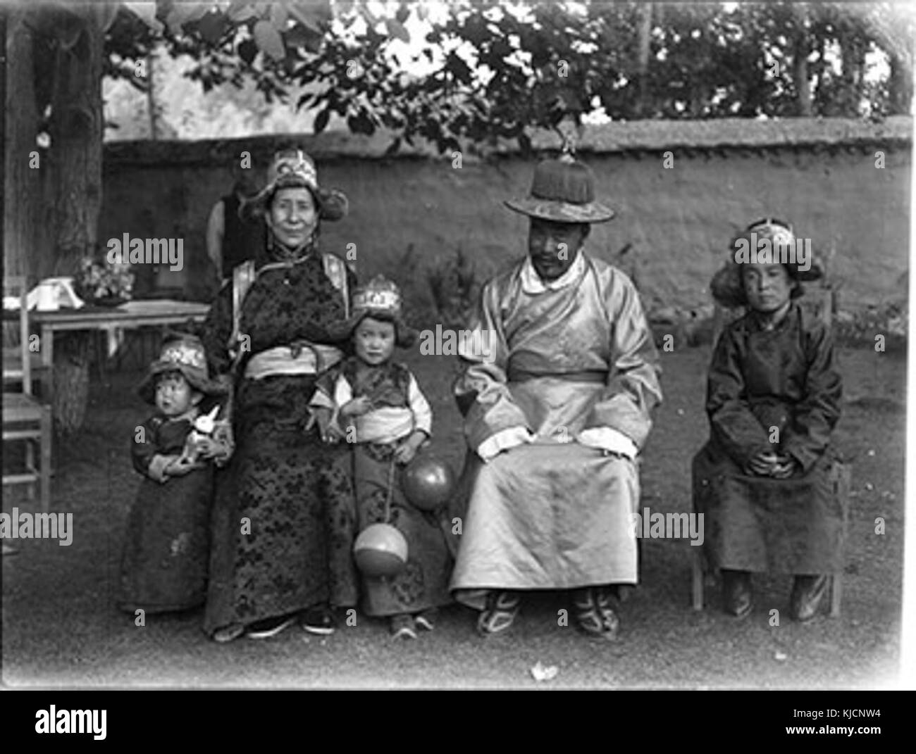 Family of 14th Dalai Lama Stock Photo - Alamy