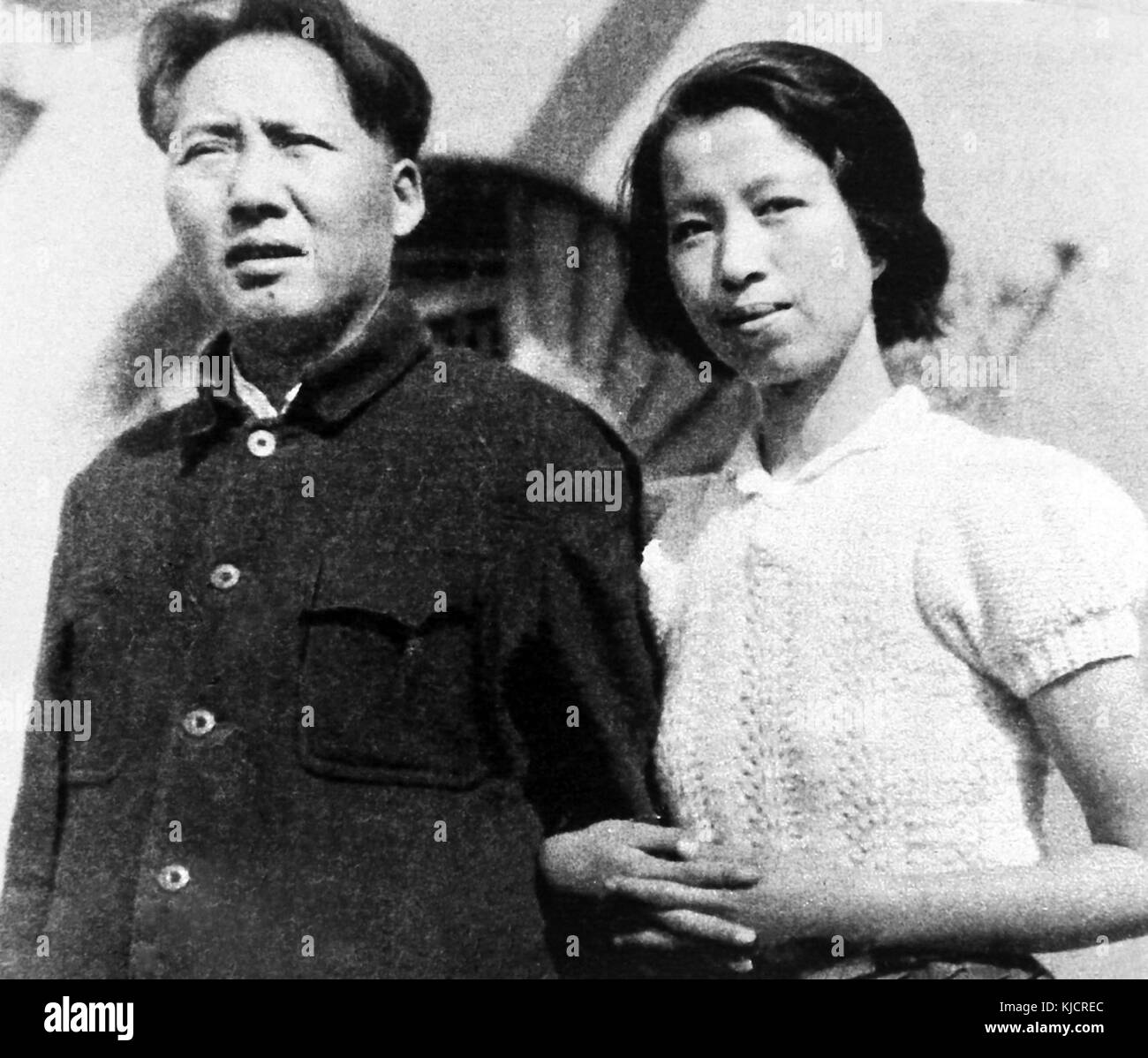 Young Jiang Qing with Mao in Yan'an Stock Photo
