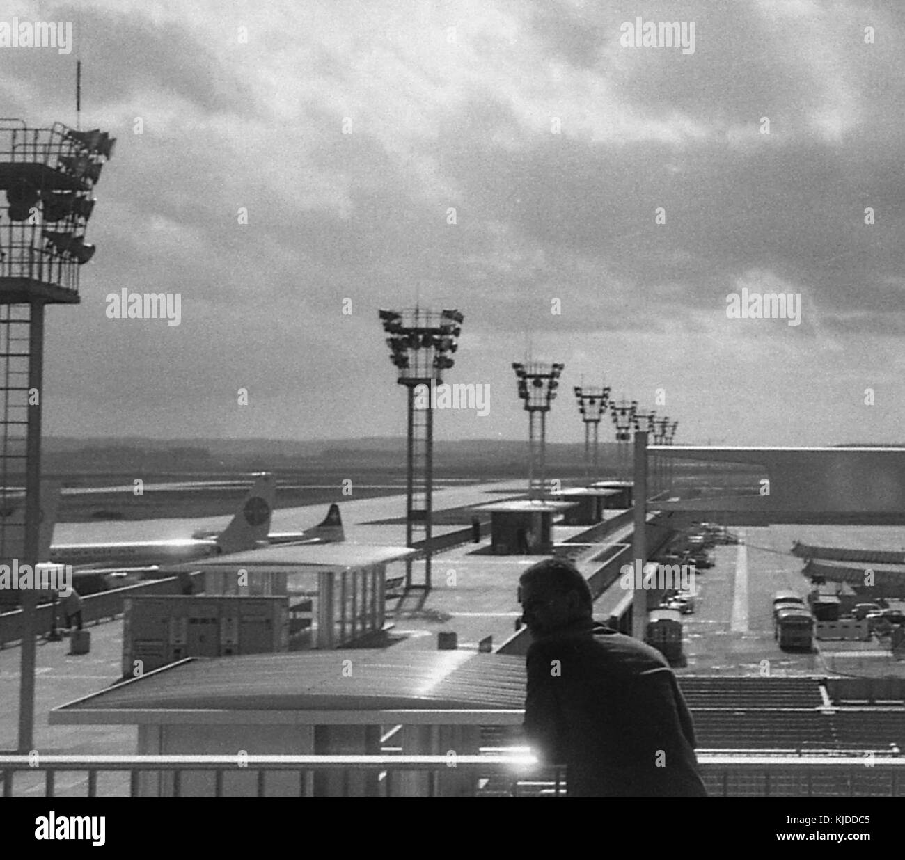 Orly File:photo Paris's orly airport Black and White Stock Photos & Images - Alamy
