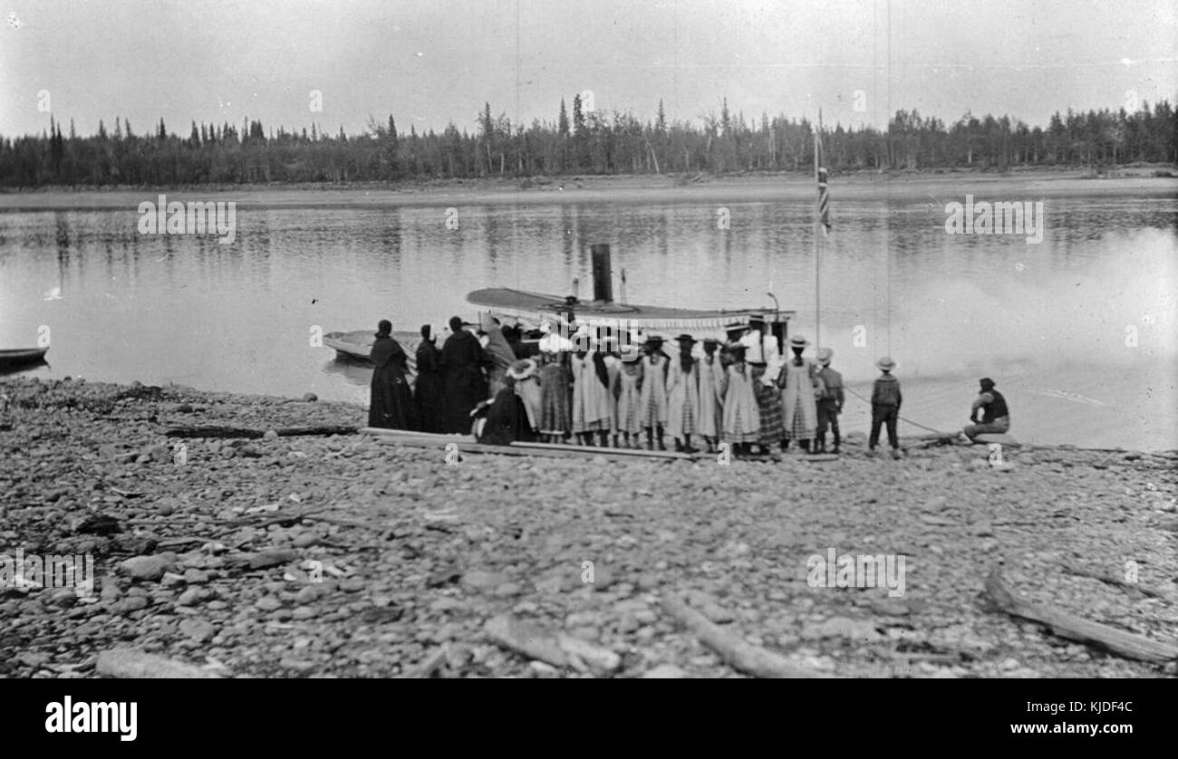 Fort vermilion hires stock photography and images Alamy