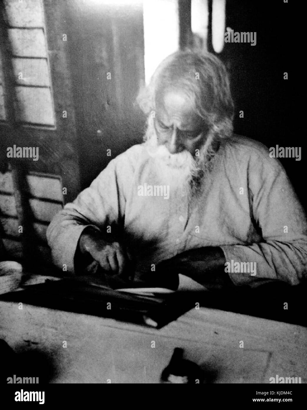Rabindranath Tagore reading 2 Stock Photo