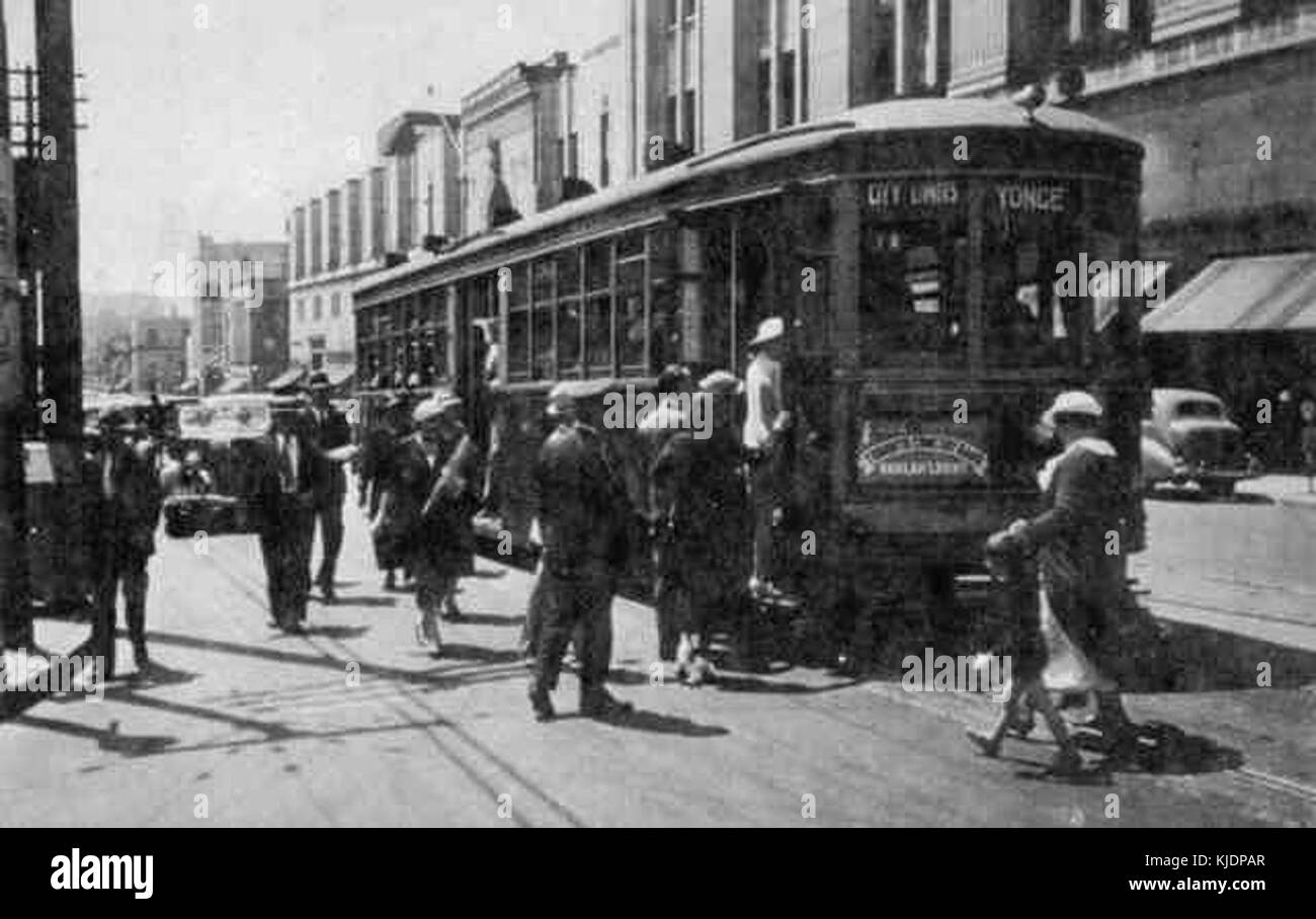 TTC Peter Witt streetcars northbound on Yonge at College in 1937 Stock Photo