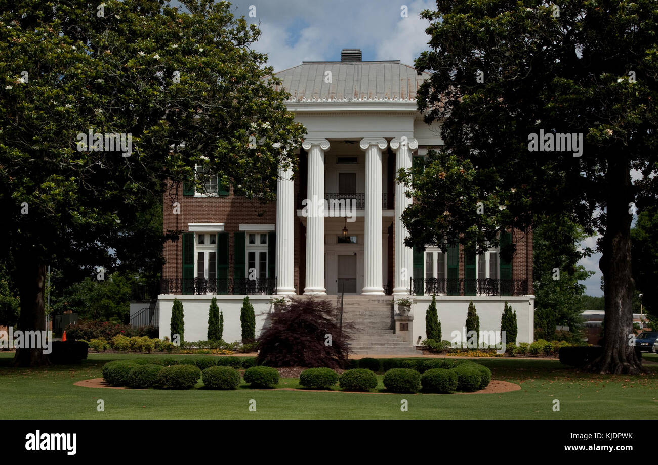 Courtview hires stock photography and images Alamy