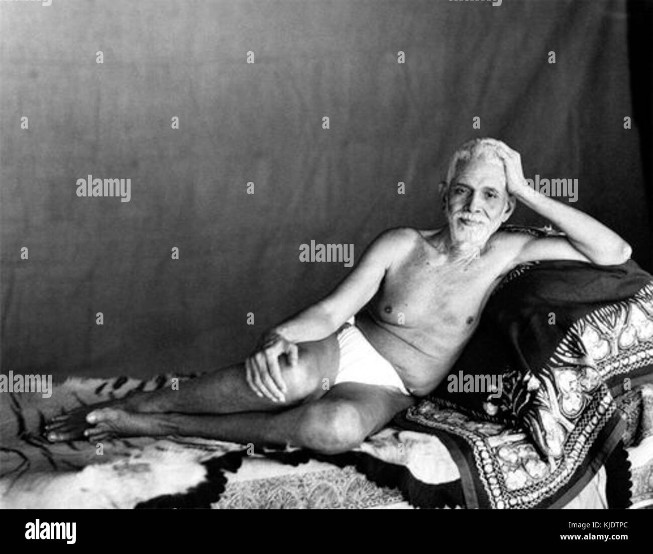 Sri Ramana Maharshi   Lying   G. G Welling   1948 Stock Photo