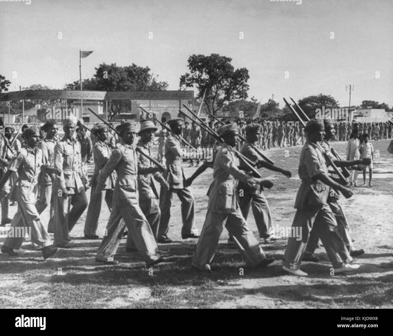 Razakar units being trained from Muslim volunteers Stock Photo Alamy