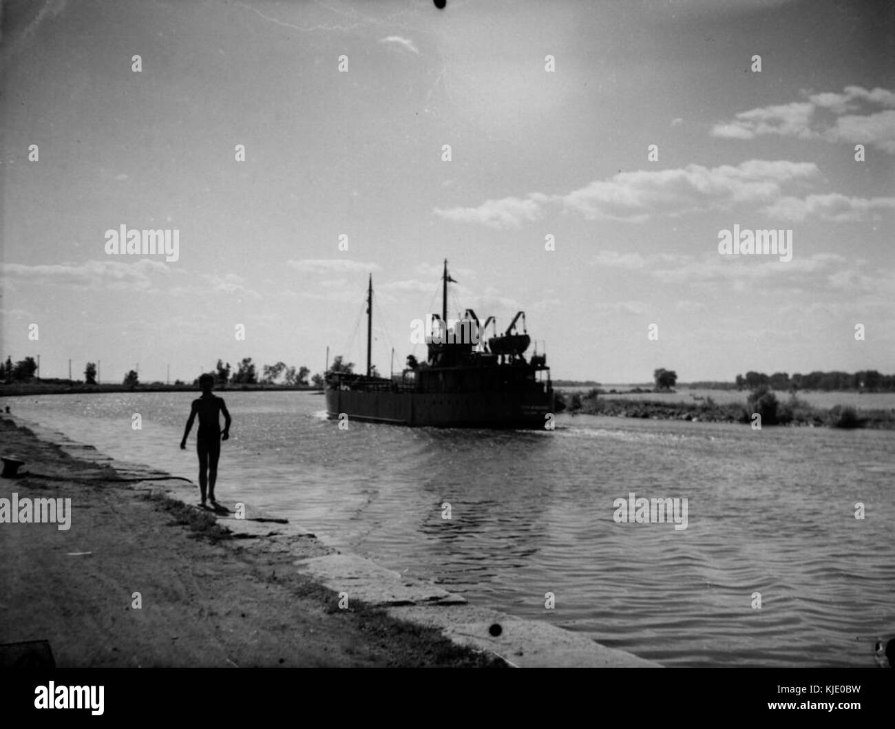 Feature. Lachine Canal BAnQ P48S1P16544 Stock Photo Alamy