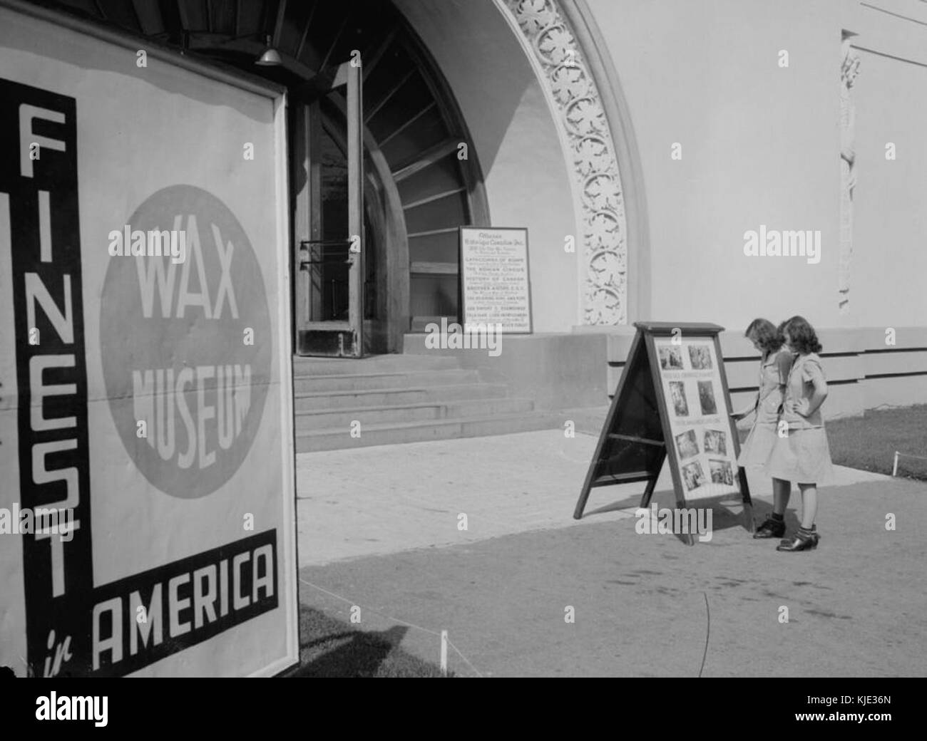 Feature. Wax Museum BAnQ P48S1P13420 Stock Photo Alamy