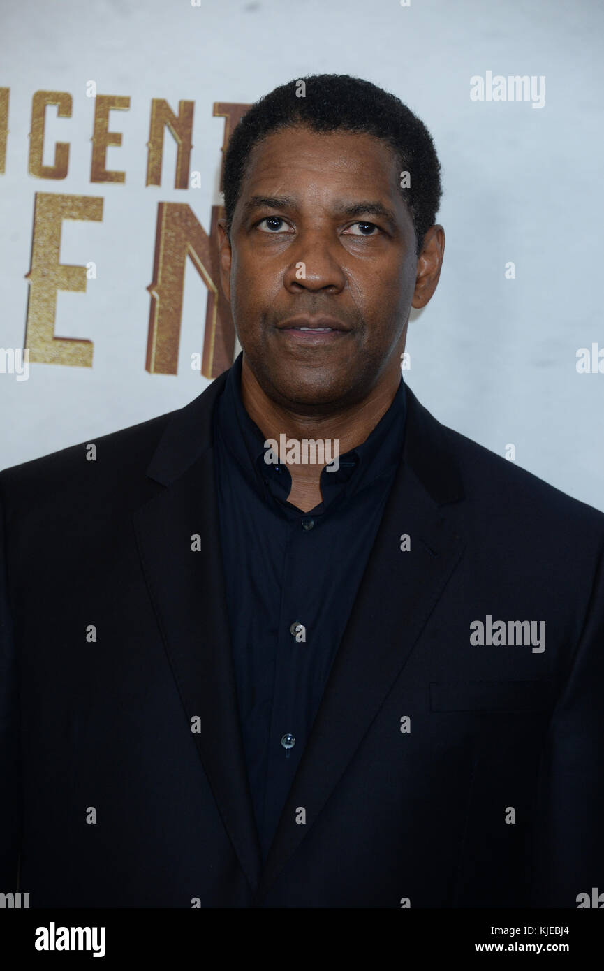 NEW YORK, NY SEPTEMBER 19 Denzel Washington attends 'The Magnificent