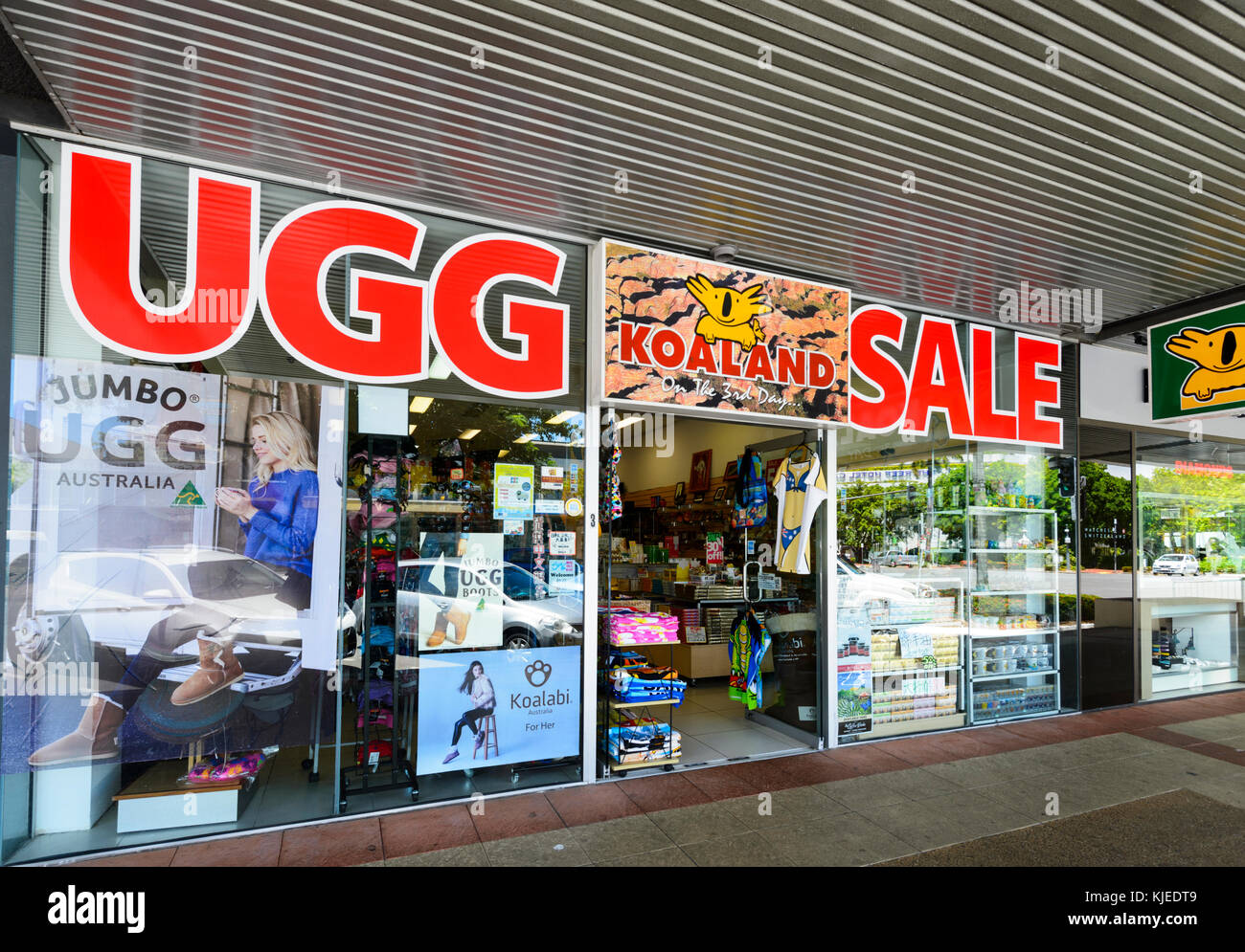 ugg shoe store toronto