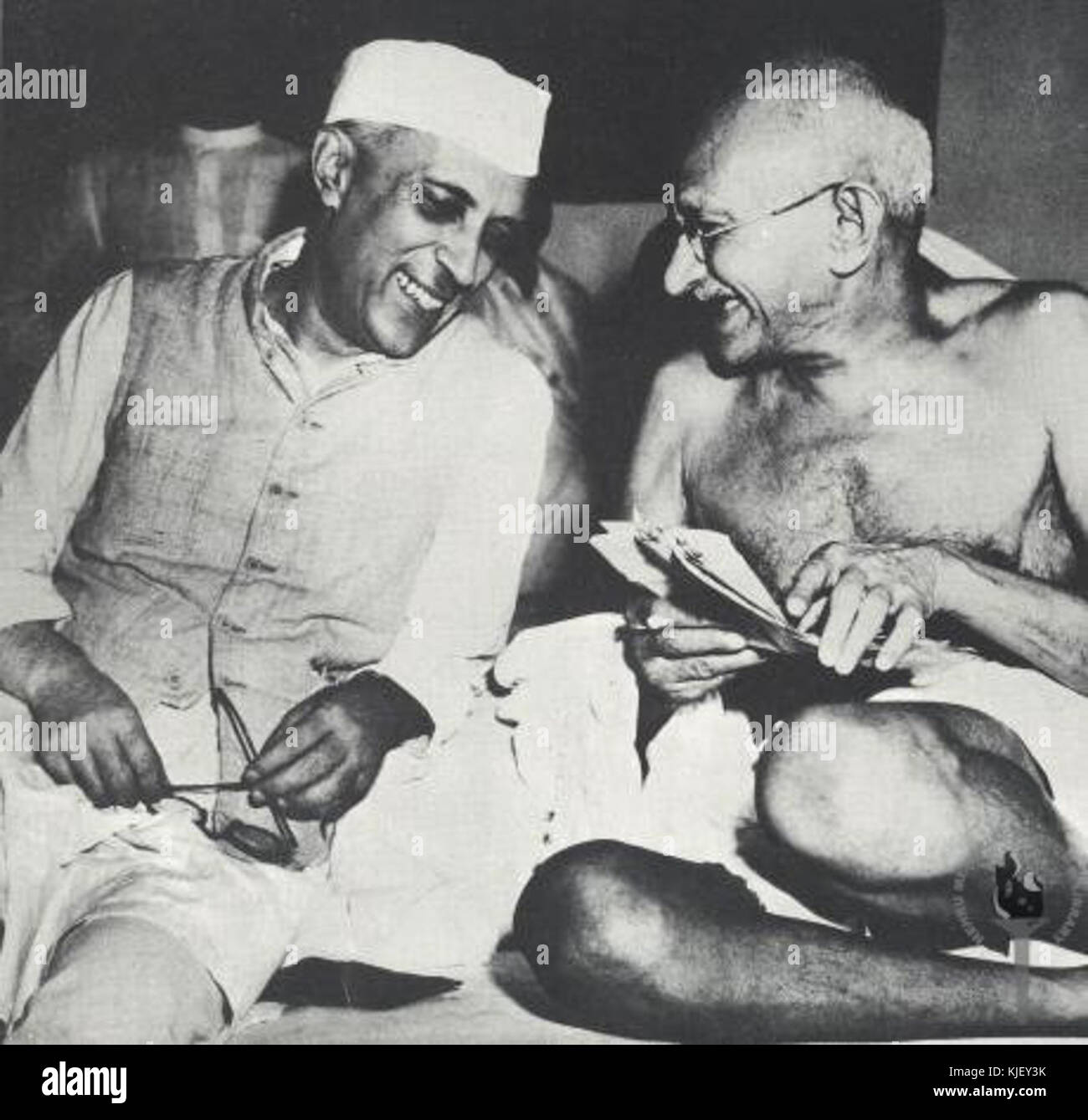 Jawaharlal Nehru With Mahatma Gandhi Jawaharlal Nehru With Mahatma Gandhi