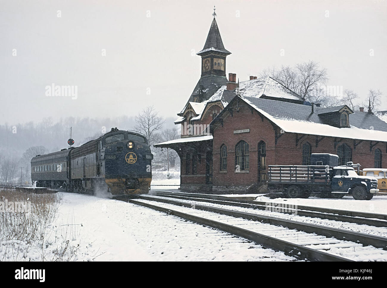B&O E9A 1455 with Train 34 passing Point of Rocks, MD depot on March 2, 1969 (24242859985) Stock Photo