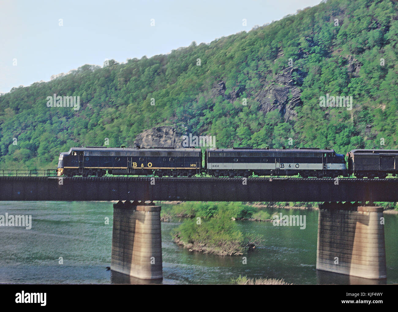 Capitol Limited crossing the Potomac at Harper's Ferry, May 1969 Stock Photo