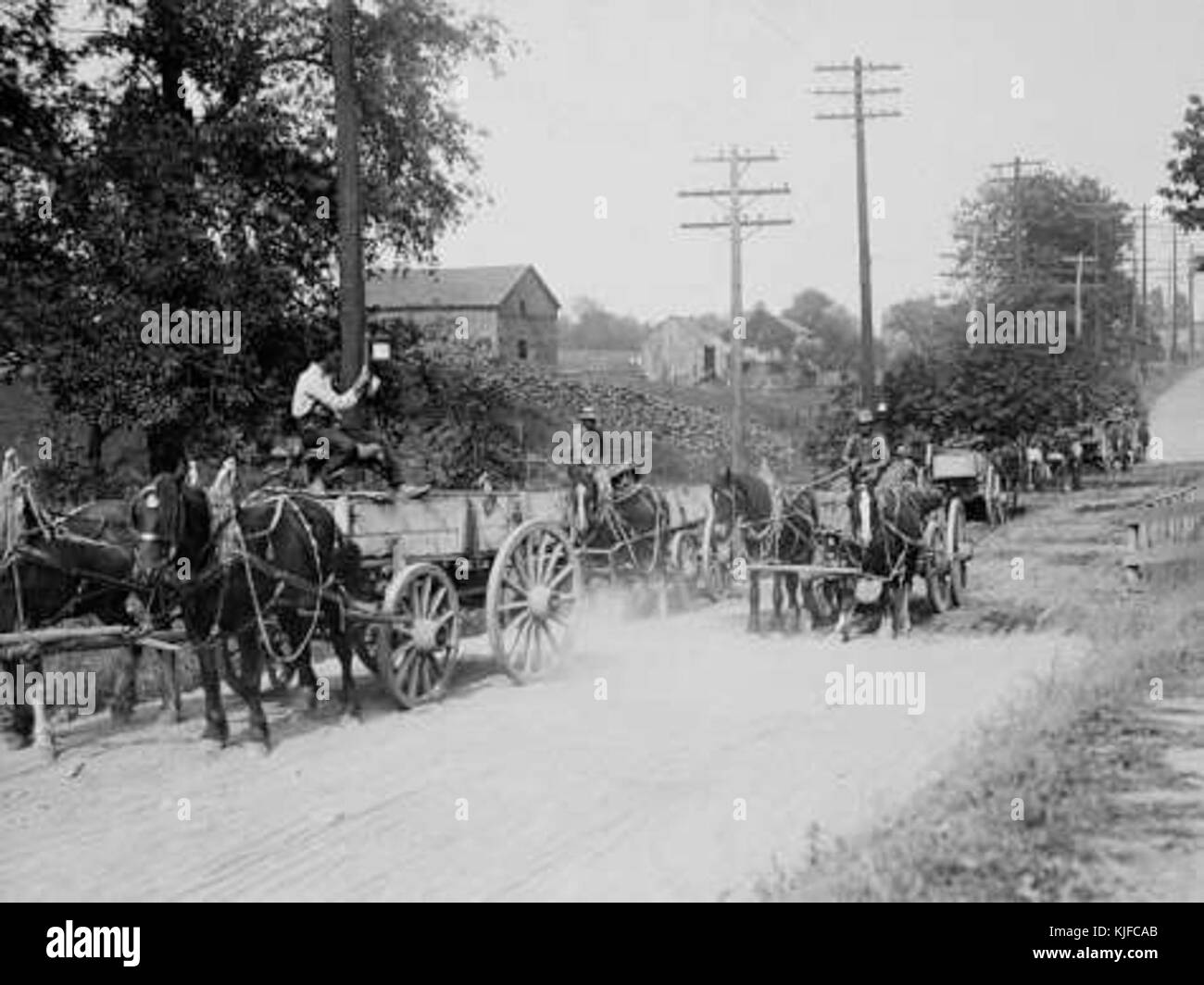 Danforth avenue hires stock photography and images Alamy