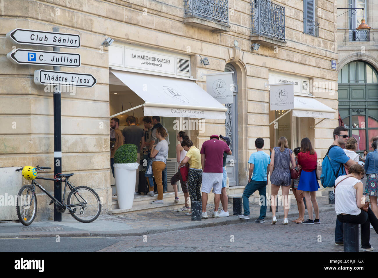 Maison du Glacier Ice Cream Parlor; Place Saint-Pierre Square; Bordeaux;  France Stock Photo - Alamy