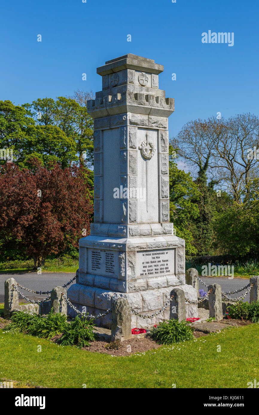 The 1922 Wigtown War Memorial, adjacent to Parish Church, in the region of Dumfries and Galloway, Scotland, UK. Stock Photo