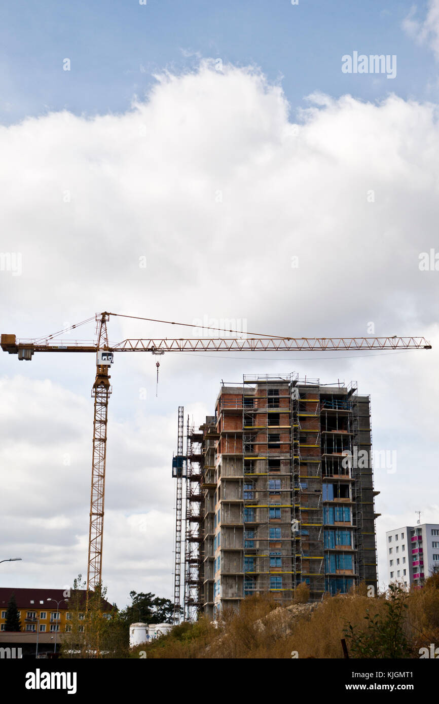 Picture of construction site of a new apartments building Stock Photo - Alamy