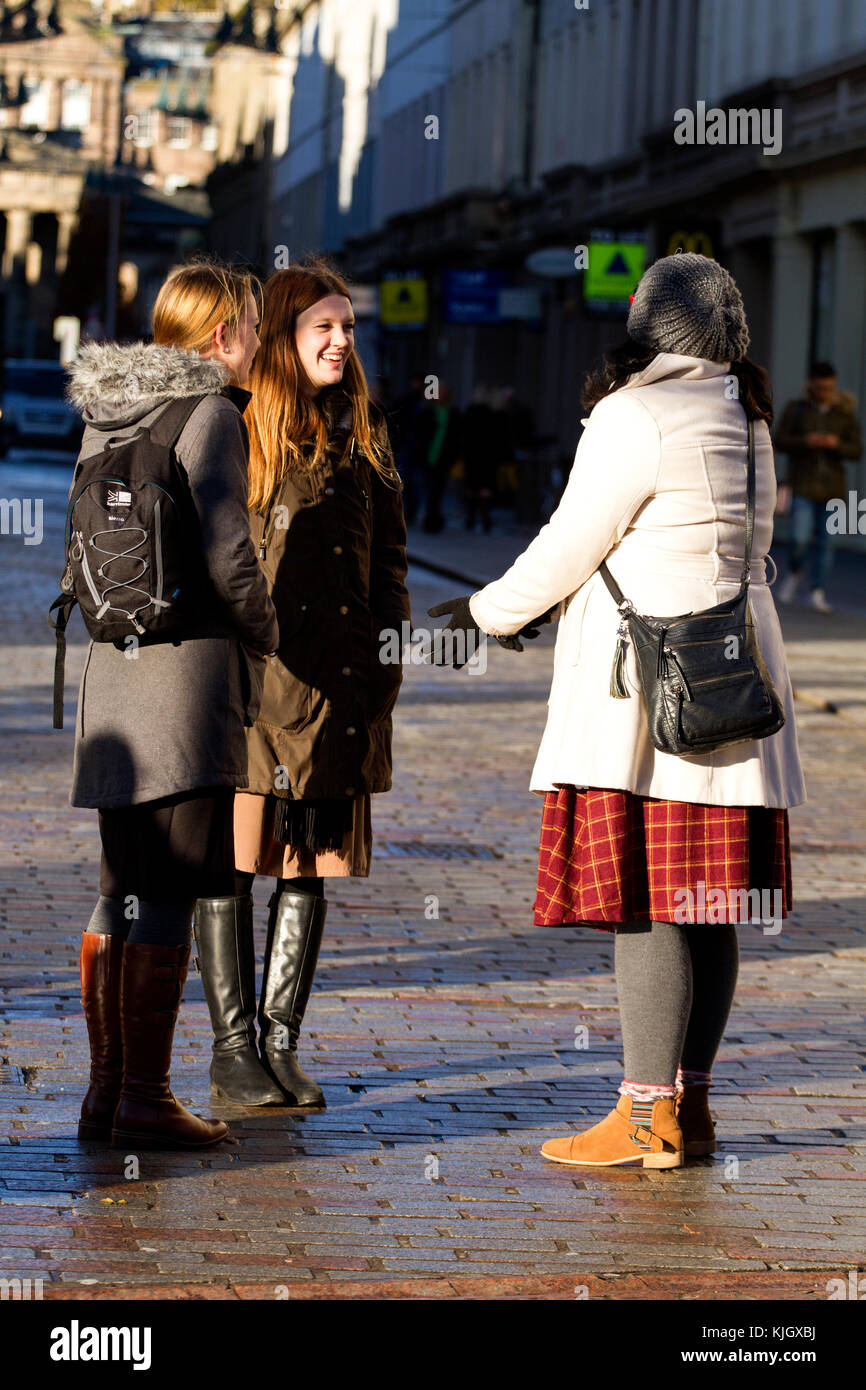 Dundee, Tayside, Scotland, UK. 23rd November, 2017. Two Mormon women from The Church of Jesus Christ of Latter-day Saints wrapped up warm from the cold weather and stopping people in the street to share the Word of Jesus in Dundee city centre. Credits: Dundee Photographics/Alamy Live News Stock Photo