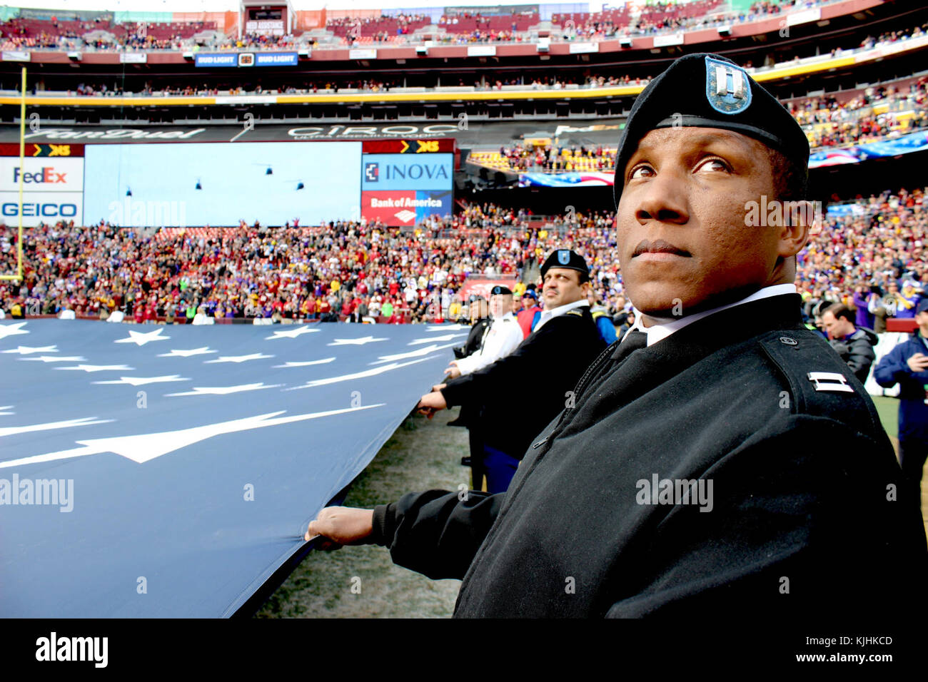 Redskins salute to service hoodie hot sale
