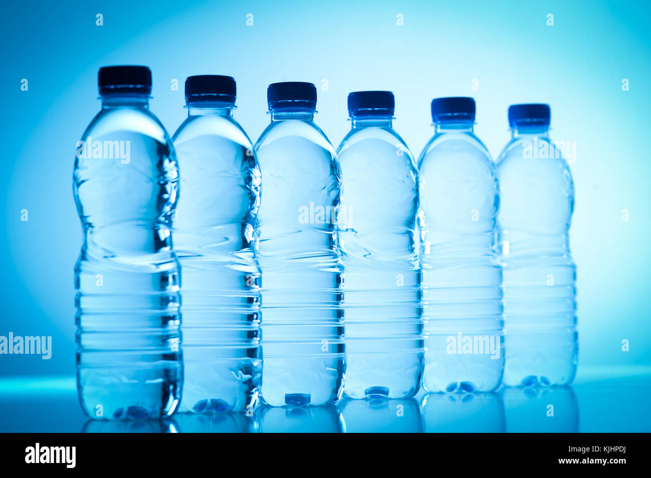 красивая вода. вода топ 10. Fiji минеральная вода. мемы про воду. самая дорогая бутылка воды.