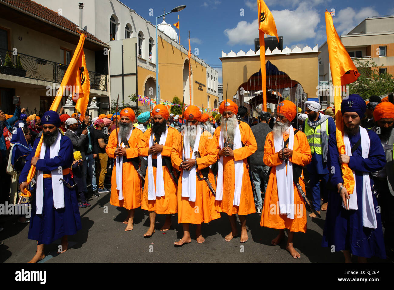 Sikhs celebrating Vaisakhi festival in Bobigny, France Stock Photo Alamy
