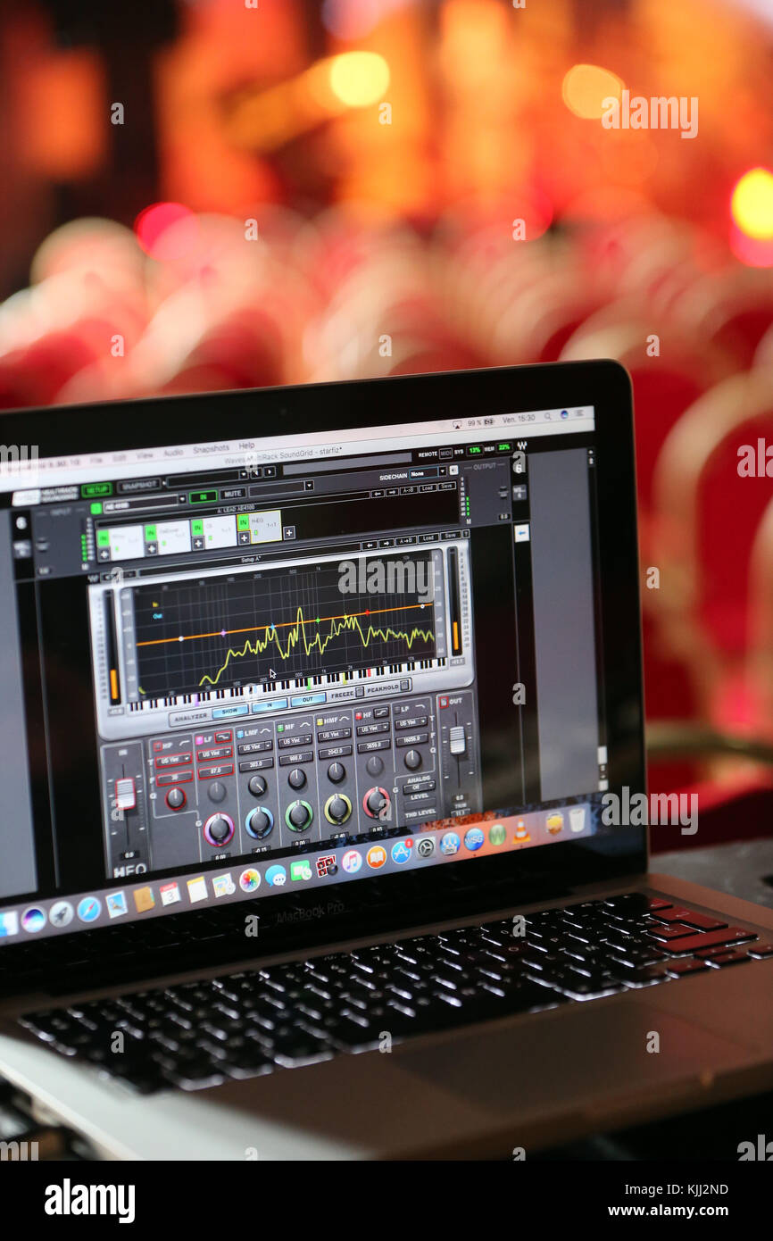 Digital mixing console on laptop. France Stock Photo Alamy