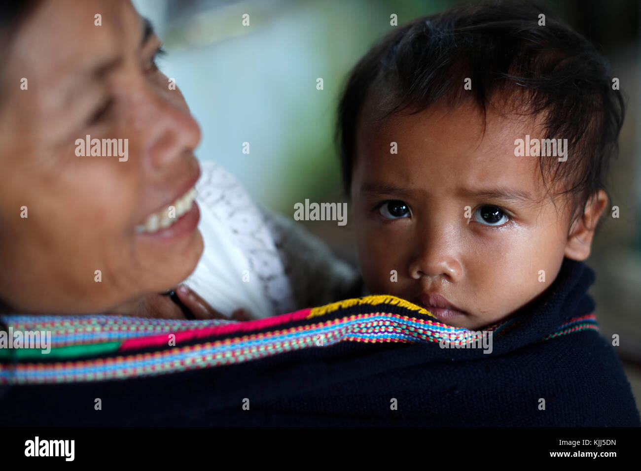 Bahnar (Ba Na) ethnic group. Mother with her son.  Kon Tum. Vietnam. Stock Photo