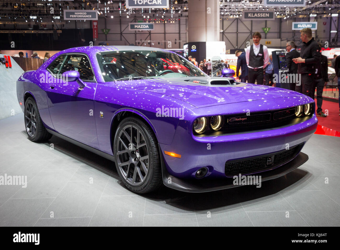 Dodge hemi challenger hi-res stock photography and images - Alamy