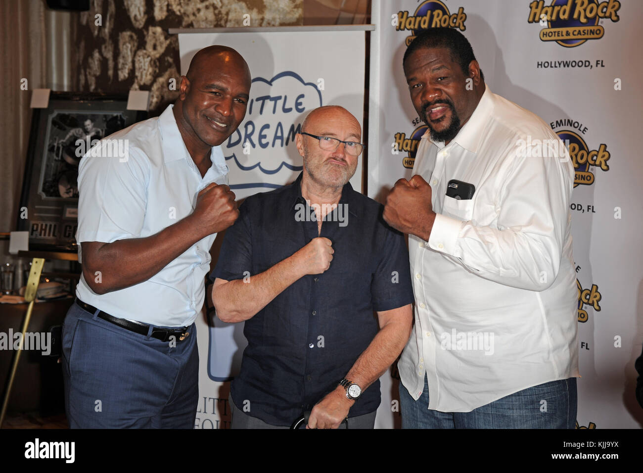 Riddick bowe evander holyfield hi-res stock photography and images - Alamy