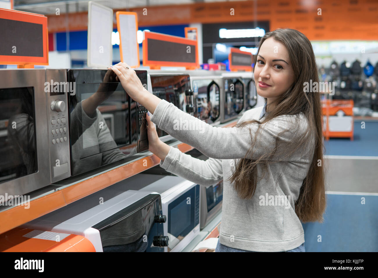 Home depot 2024 microwaves in stock