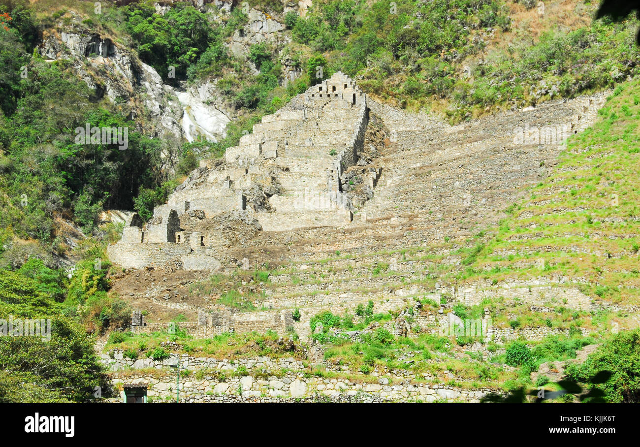 Inca ruins on the path between Cusco and Machu Picchu, Peru Stock Photo