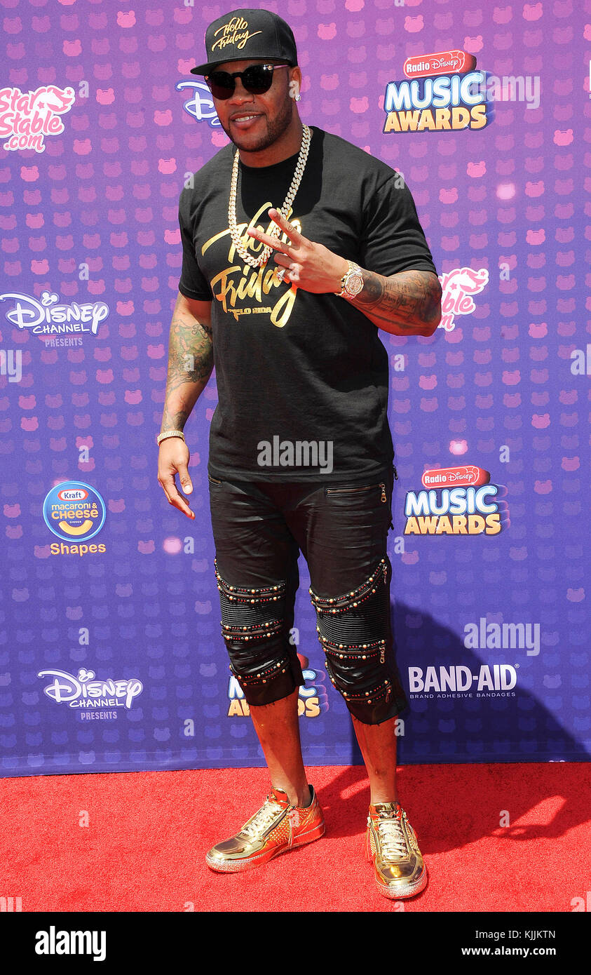 Los Angeles Ca April 30 Flo Rida Arrives At The 16 Radio Disney Music Awards At Microsoft Theater On April 30 16 In Los Angeles California People Flo Rida Stock Photo Alamy