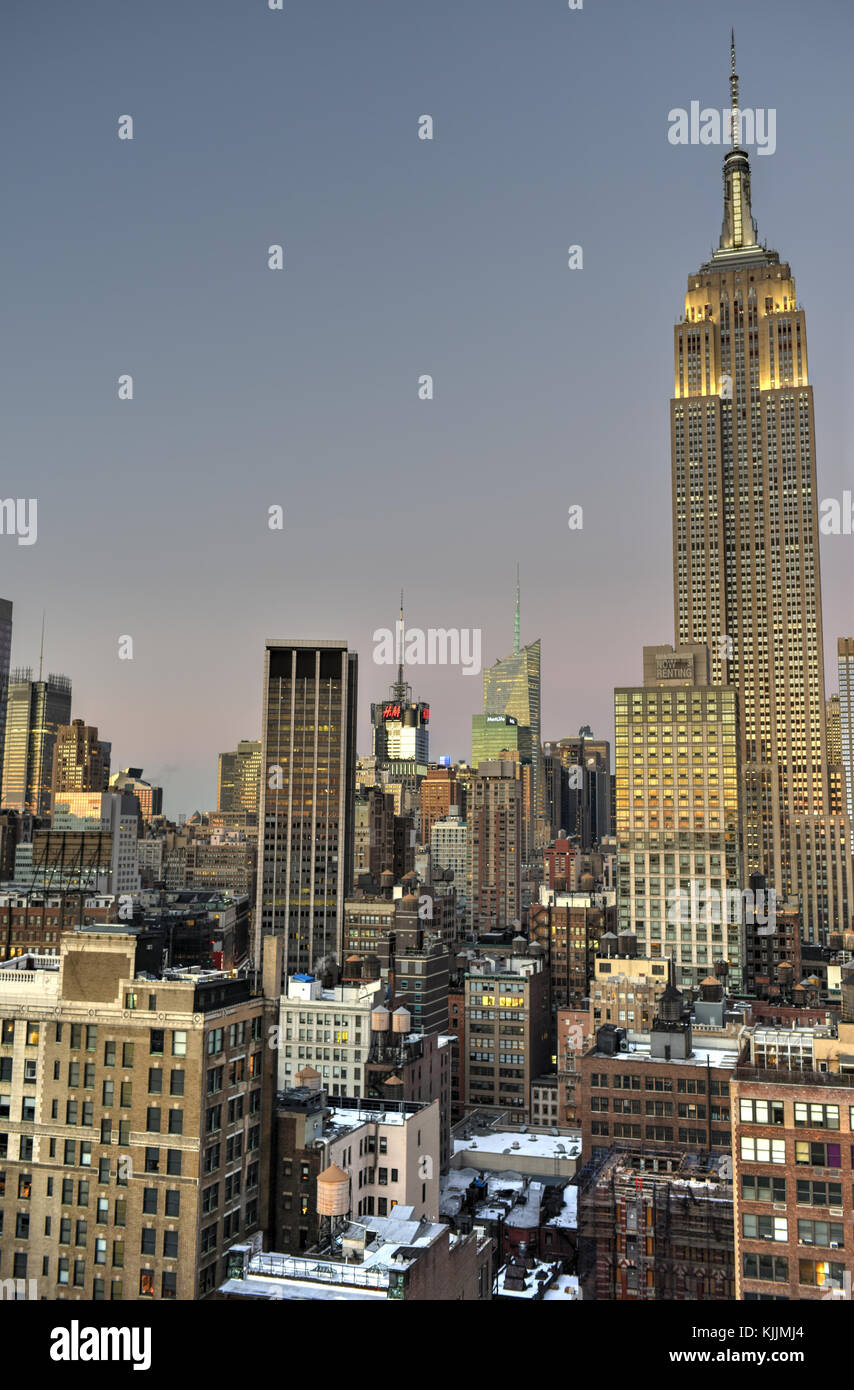 New York City skyline with urban skyscrapers at sunset Stock Photo - Alamy