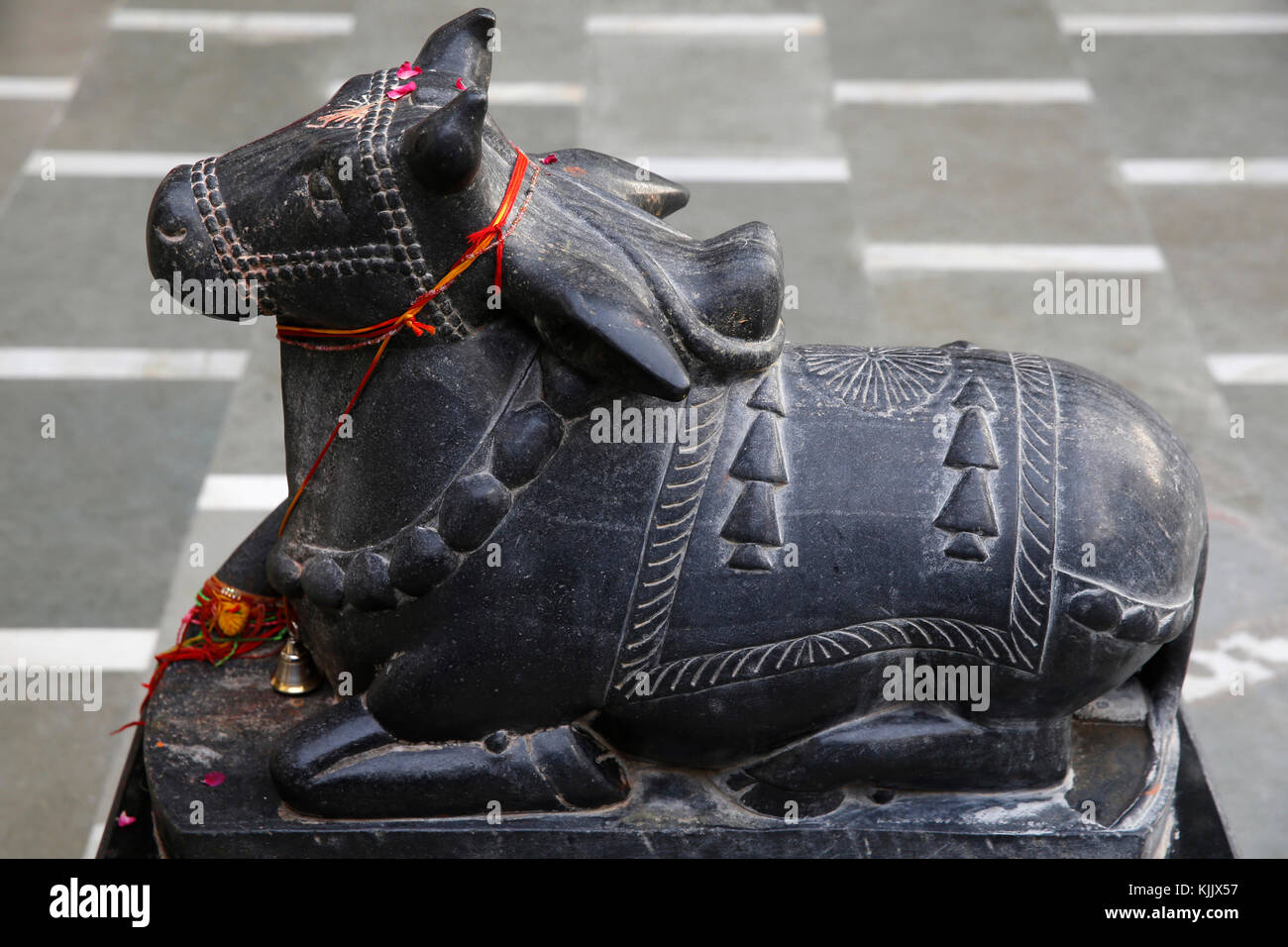 Nandi bull murthi (statue) in a Delhi Hindu temple.  Delhi.  India. Stock Photo