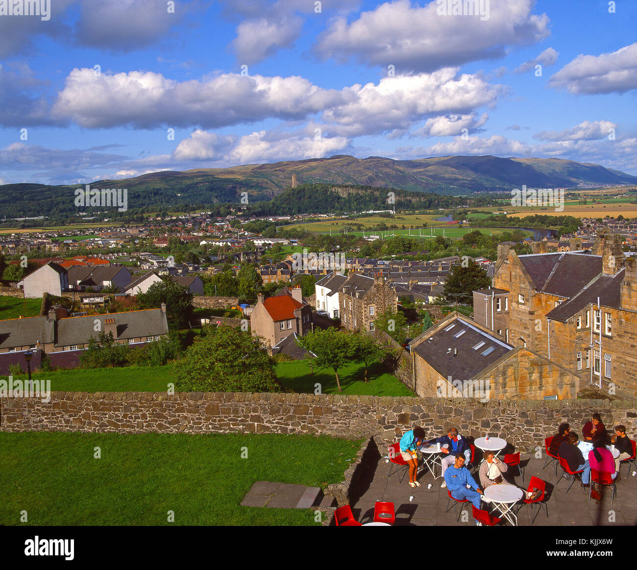 Tearoom on the castle esplanade of Stirling Castle, with a view towards the Ochil Hills, Stirling Stock Photo