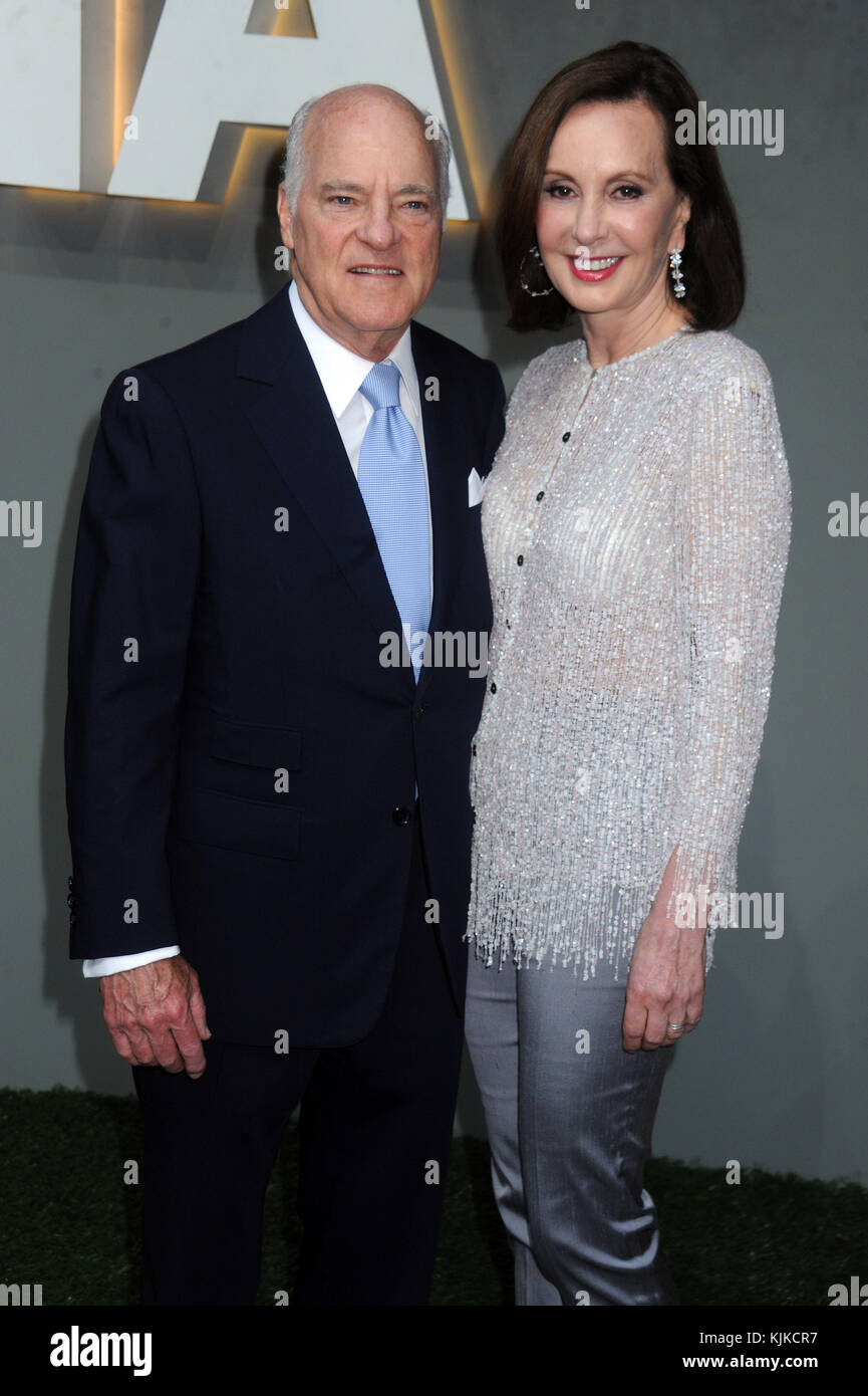 NEW YORK, NY - JUNE 01: Henry Kravis and Marie-Josee Kravis attends the 2016 Museum Of Modern Art Party In The Garden at Museum of Modern Art on June 1, 2016 in New York City.  People:  Henry Kravis and Marie-Josee Kravis Stock Photo