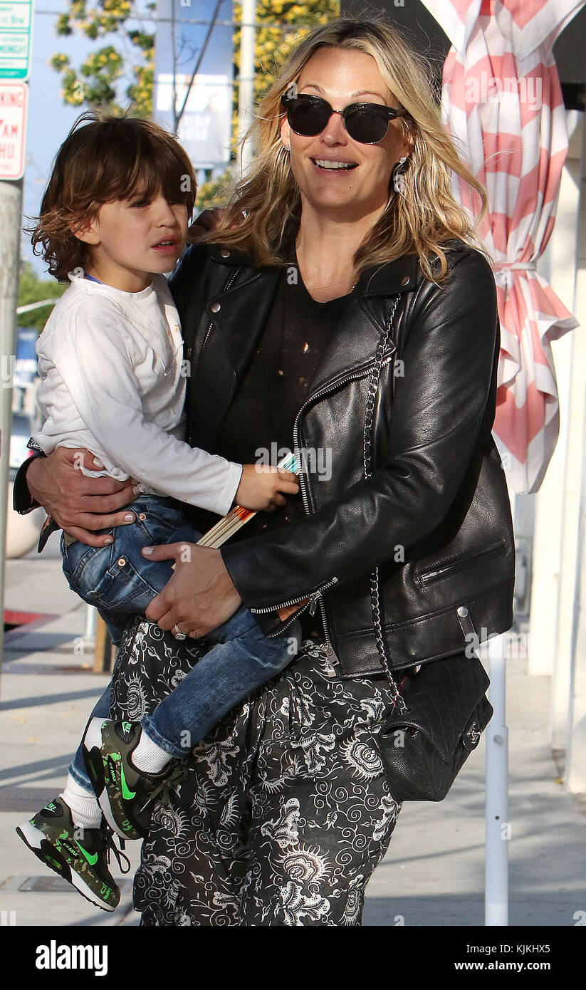 WEST HOLLYWOOD, CA MAY 16 Model Molly Sims and Son Brooks Alan