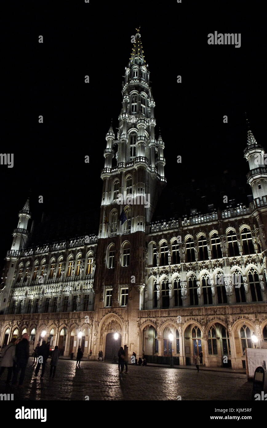 Nightl view of Grote Markt - Grand-Place - central square of, Brussels, Belgium Stock Photo