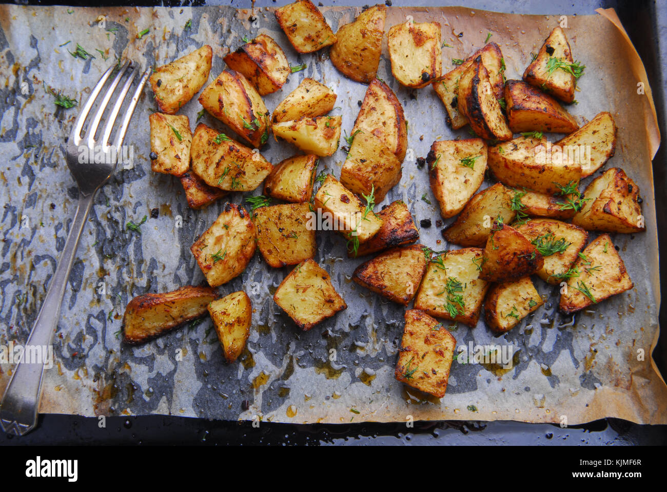 close up of the roasted potatoes Stock Photo - Alamy