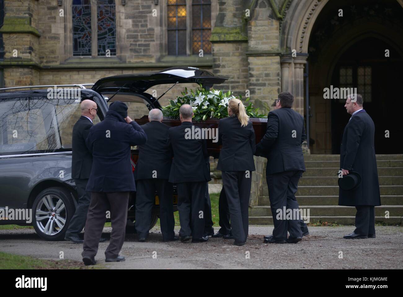 Bobby Knutt funeral at Wentworth Church, near Rotherham, South Yorkshire, UK. Stock Photo