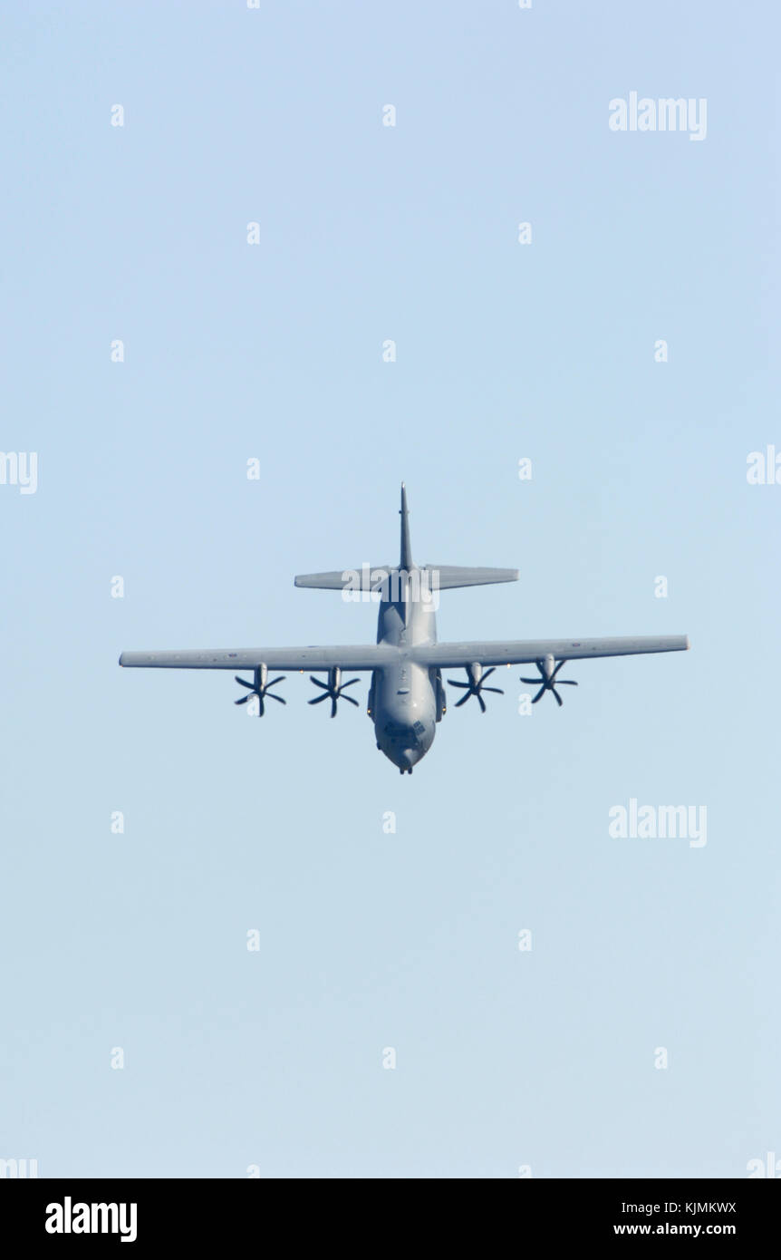 1:200 Lockheed C-130K Hercules C.1 XV297 Lyneham Tactical Wing Royal 1:200 Lockheed C-130K Hercules C.1 XV297 Lyneham Tactical Wing Royal