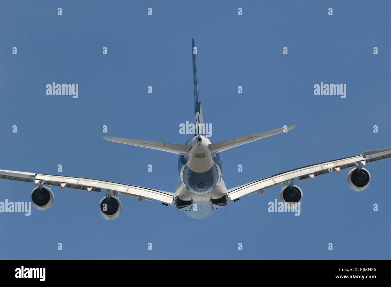 Airbus A380-800 in the flying-display at the 2006 Farnborough International Airshow Stock Photo
