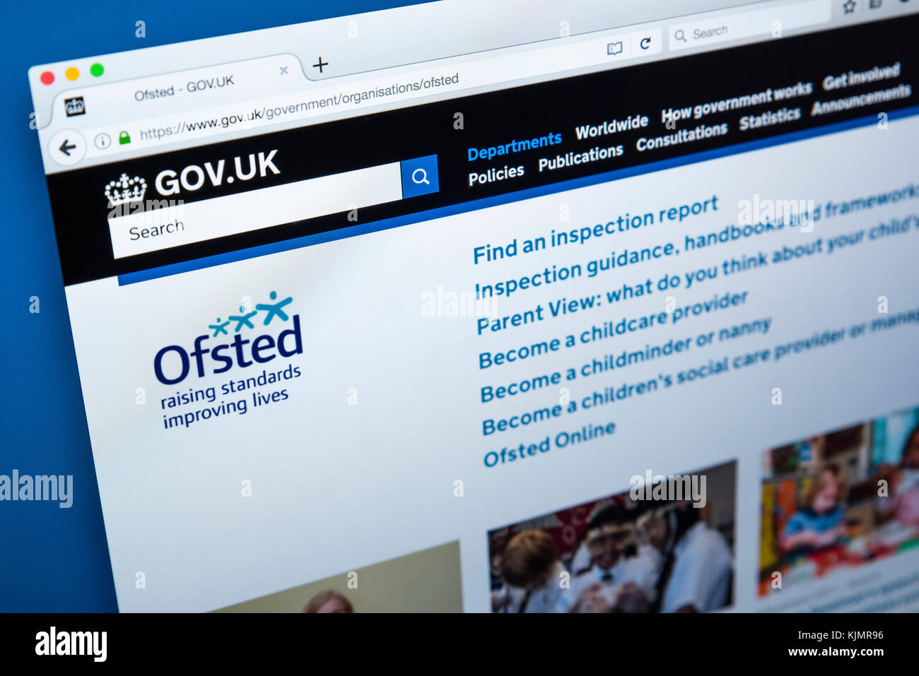 British standards logo hi-res stock photography and images - Alamy