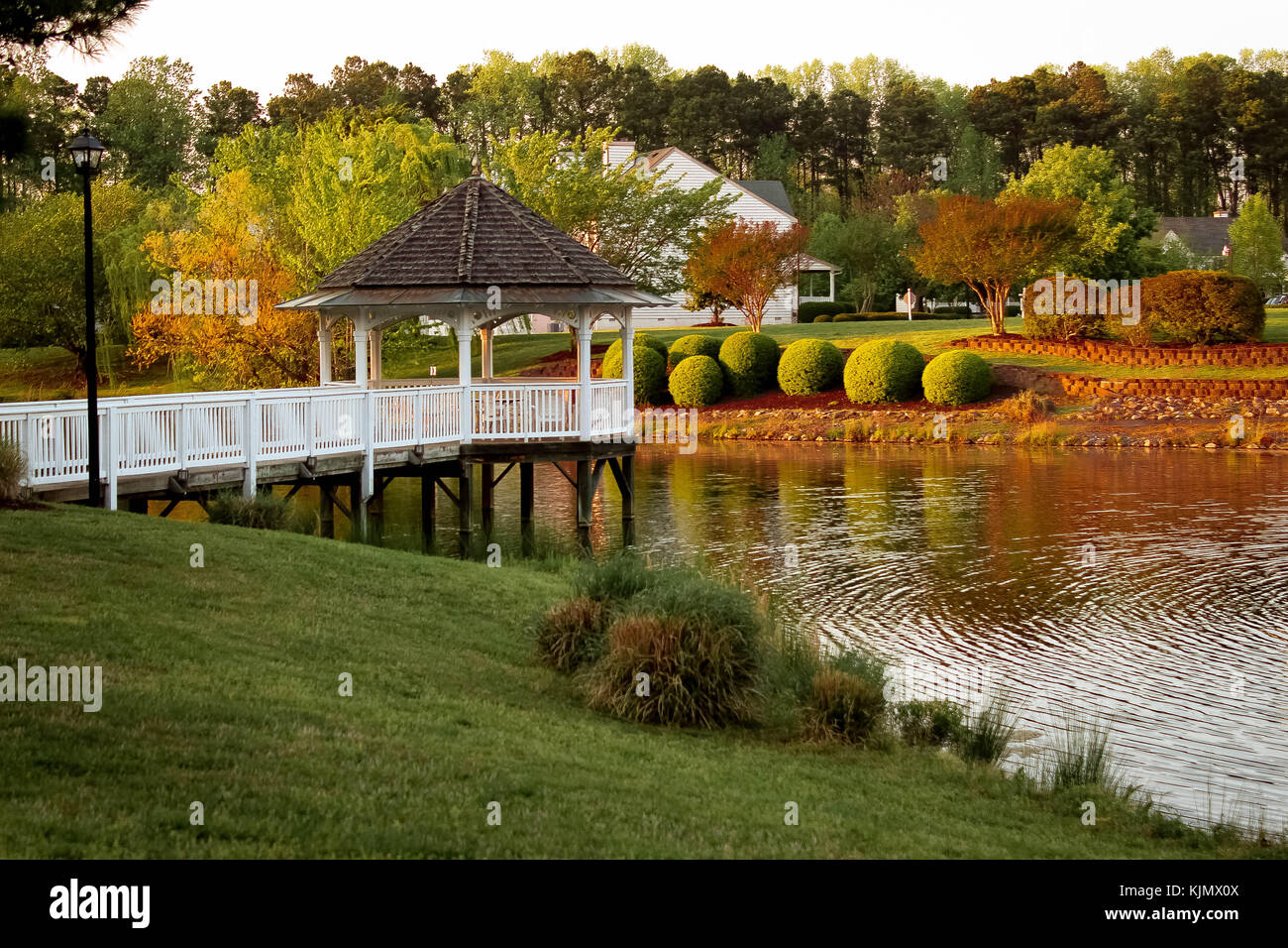 Gazebo On Pond Stock Photo - Alamy